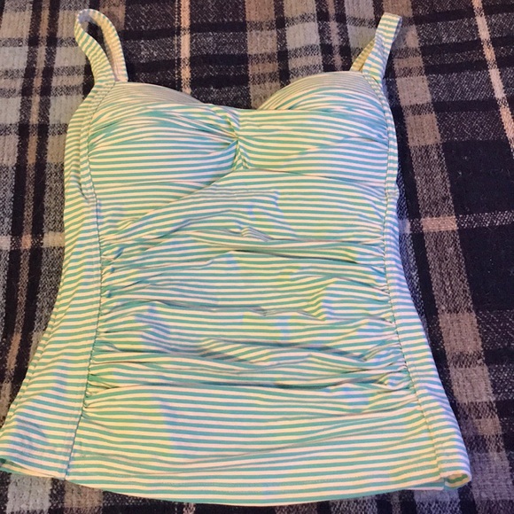 Bathing suit - Picture 3 of 4